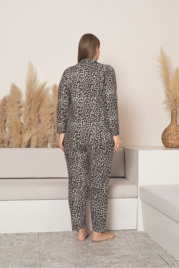 Plus Size Buttoned Suede Pajama Set - 3