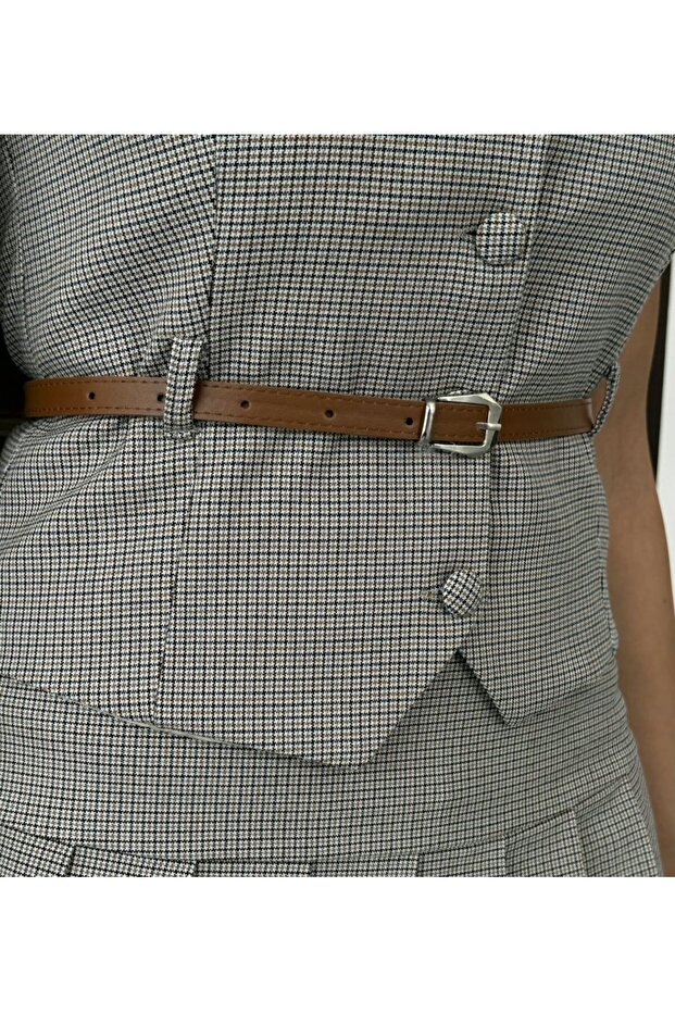 Gingham Buttoned Vest - 3