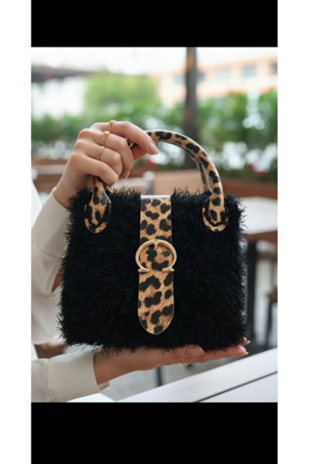 Plush Tote Bag, Winter Handbag, Hand-Knitted Bag, Leopard Bag