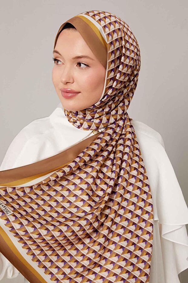 Coffee Three Dimensional Pattern Club Shawl - 1