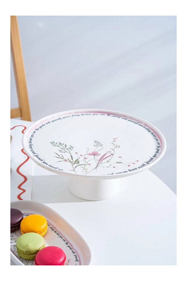 Hca9088 Laila Patterned Footed Ceramic Presentation Plate 26 cm