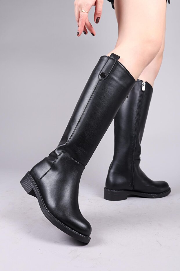 حذاء تيريجا زخرفة بأزرار مسطح باللون الأسود - 2