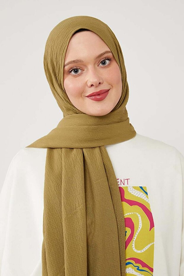 Oil Green Harmony Shawl