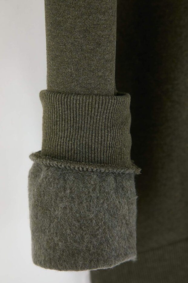 Haki Regular/Normal Kesim Bisiklet Yaka Kalın/İçi Şardonlu Sweatshirt TMNAW26SW00018 - 7