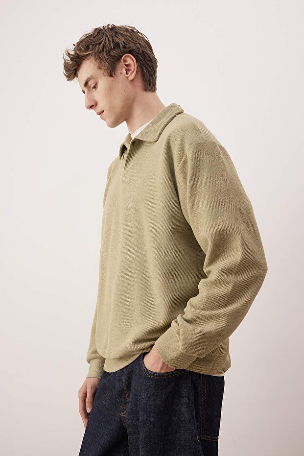 Taş Yeni Oversize/Geniş Kesim Polo Yaka Kalın Çıtçıtlı Sweatshirt TMNAW26SW00051 - 2