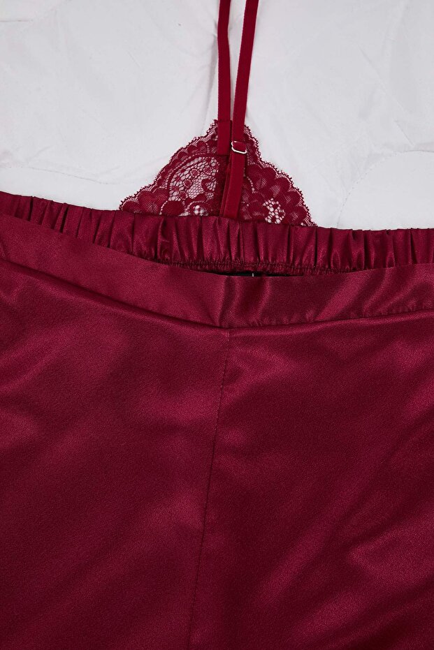 Bordo 3'lü Çeyiz Set Üst Dantel, Alt Saten Askılı Külotlu Dokuma Pijama Takımı TBBAW26AI00043 - 5
