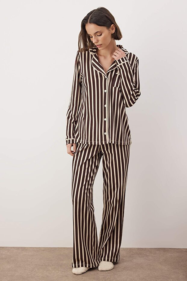 Kahverengi %100 Pamuklu Çizgili Biye Detaylı Örme Pijama Takımı THMAW21PT0614 - 2