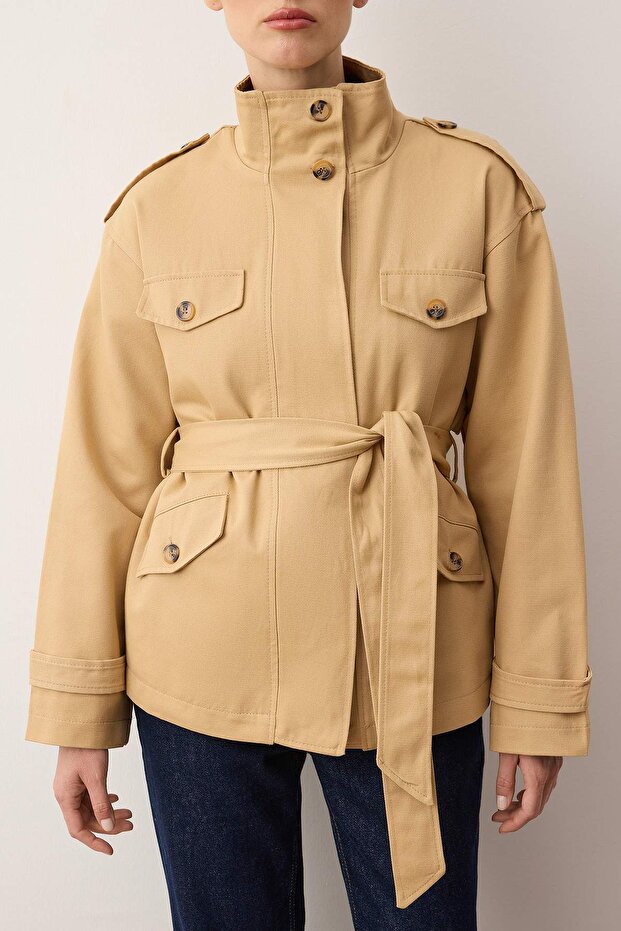 Bej Dik Yaka Cep Detaylı Mono Kapama Oversize Midi Trençkot TWOAW26TR00024 - 3