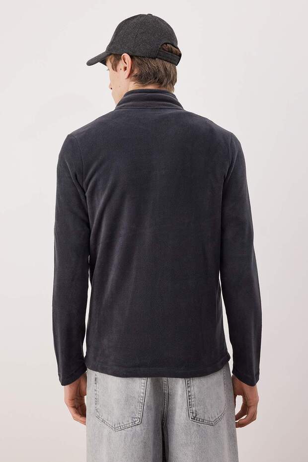 Antrasit Regular/Normal Kesim Fermuarlı Polar Sweatshirt TMNAW26SW00063 - 4