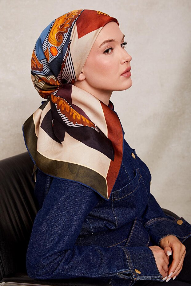 وشاح حريري بنمط مختلط من قماش التويل باللون النيلي - 2