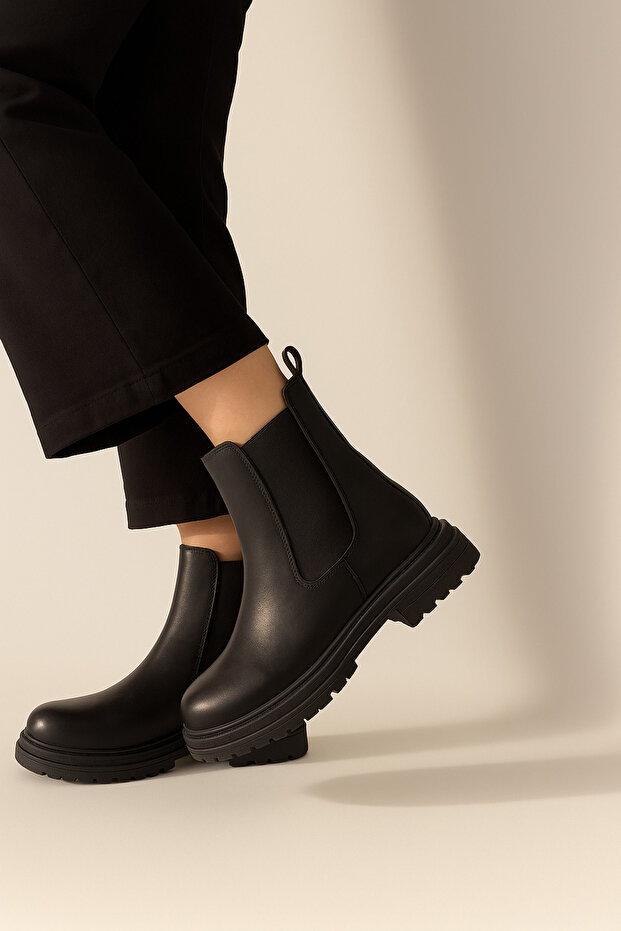 Siyah Lastikli Postal Bot - 2