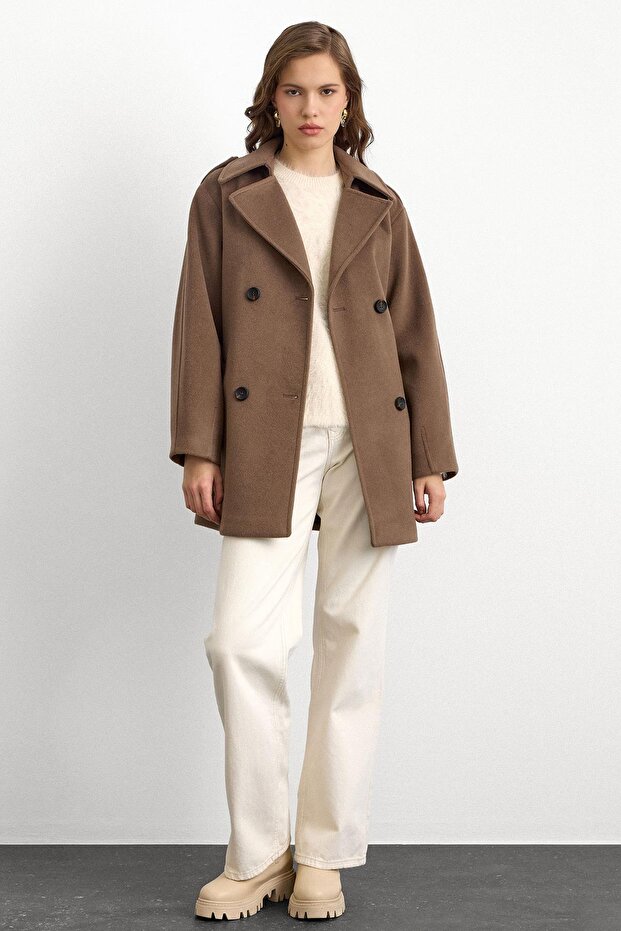 Epaulette Detailed Oversize Short Coat Mink 3149