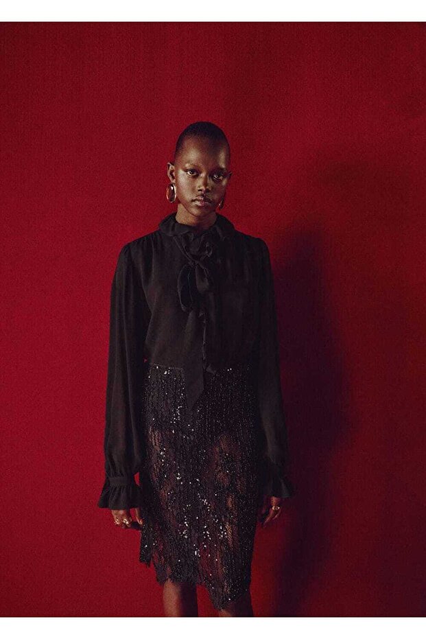 Volanlı fularlı bluz - 1