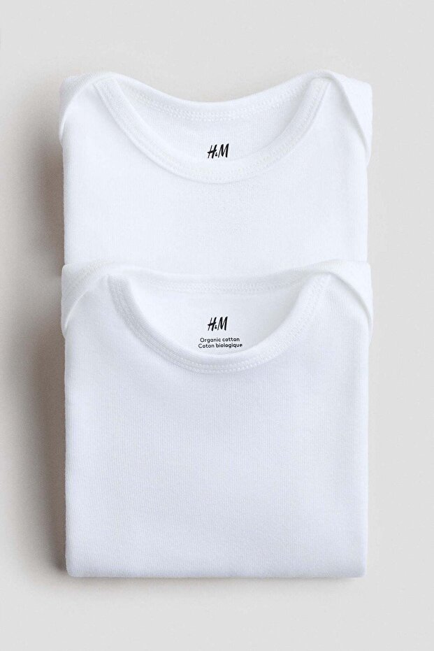 طقم مكون من قطعتين من البدلات ذات الأكمام الطويلة - 2