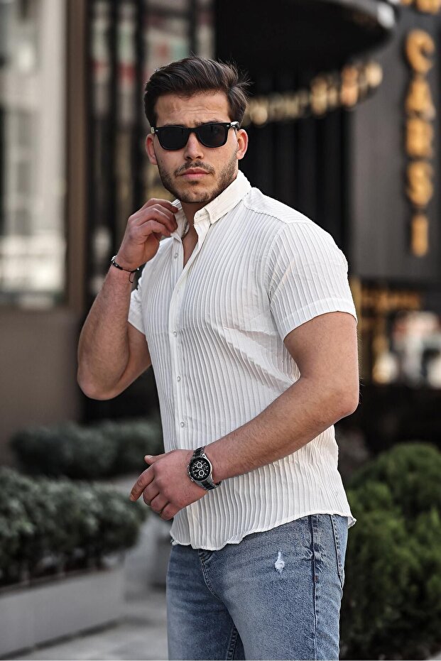 قميص رجالي بنمط خط ذاتي - 1