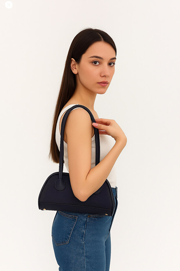 Women's Shoulder and Hand Bag – Half Moon Model, Zippered, Casual and Stylish