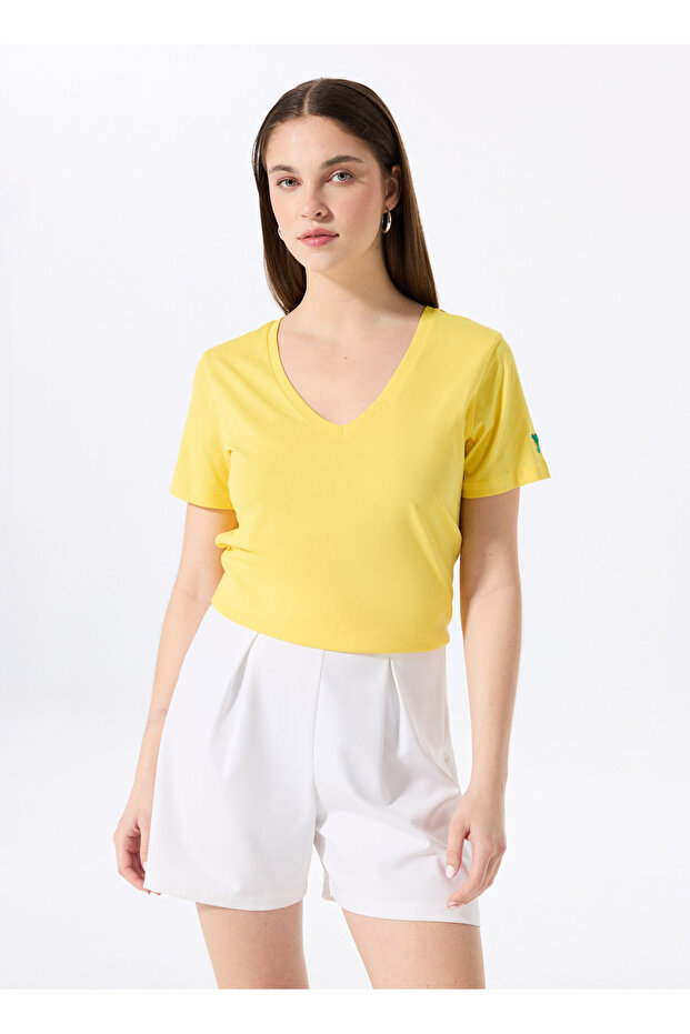 Sarı Kadın V Yaka Basic T-Shirt TEYO - 1