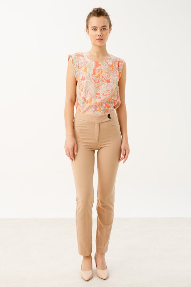 Belt Buckle Trousers