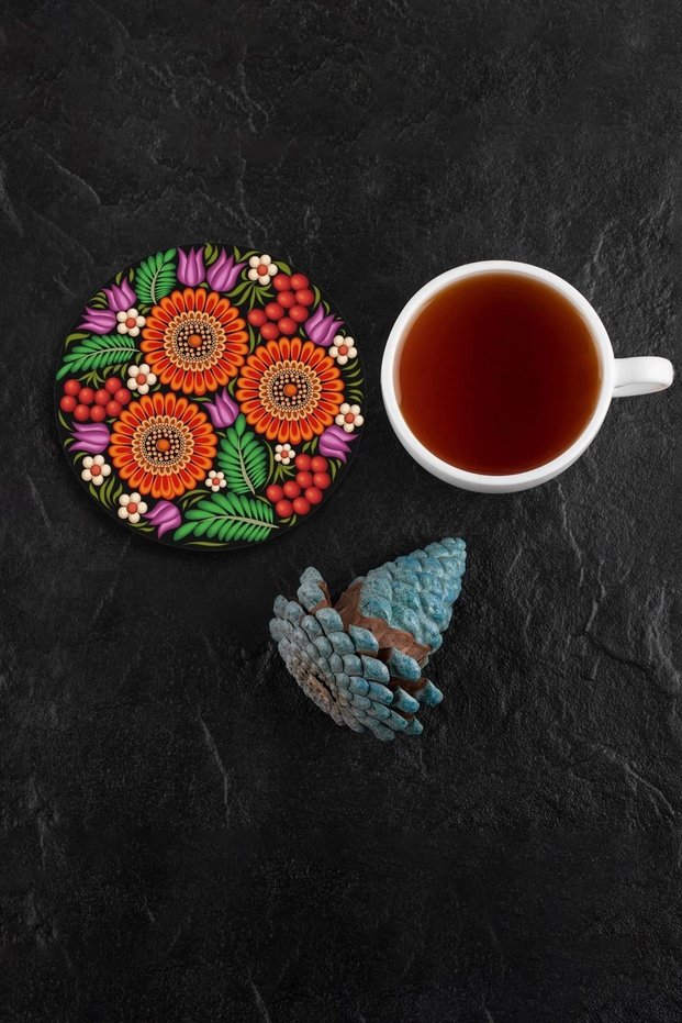 Tea Cup Coaster Set, 10x10cm, 6 Pieces , Washable , Non-Slip Leather , Red Daisy Design