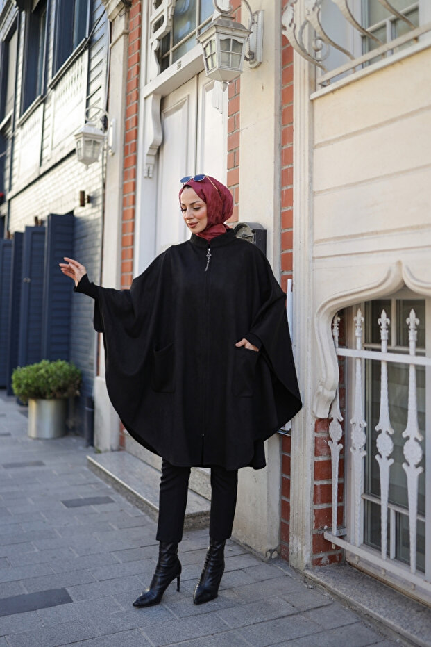 Suede Poncho & Black - 3