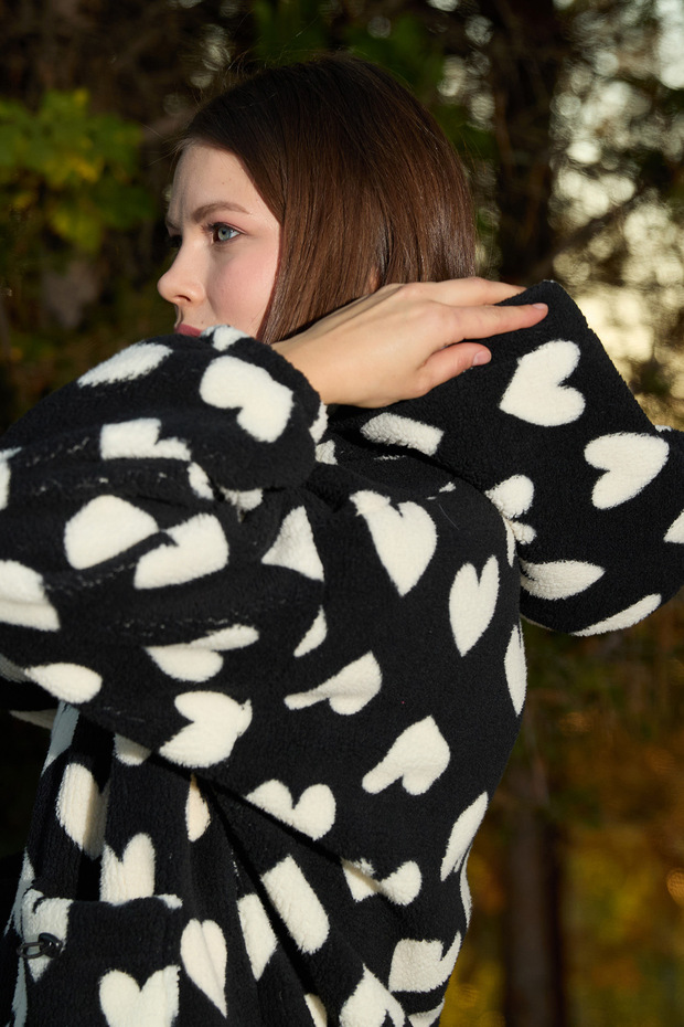 Heart Patterned Plush Coat - 5