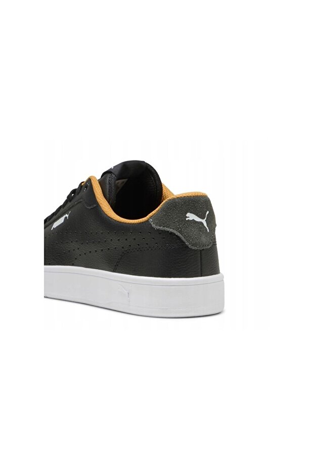 Performanță la pământ - 3