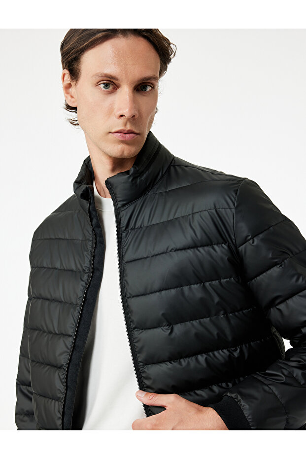 Pocket Detailed Long Sleeve Zippered Stand Collar Winter Puffer Coat