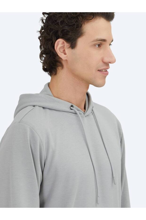 Gri Kapüşonlu Sweatshırt - 3