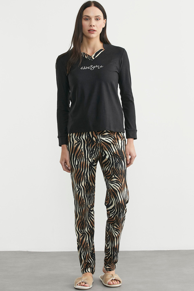 طقم بيجامة بطبعة الفهد - أسود - 3