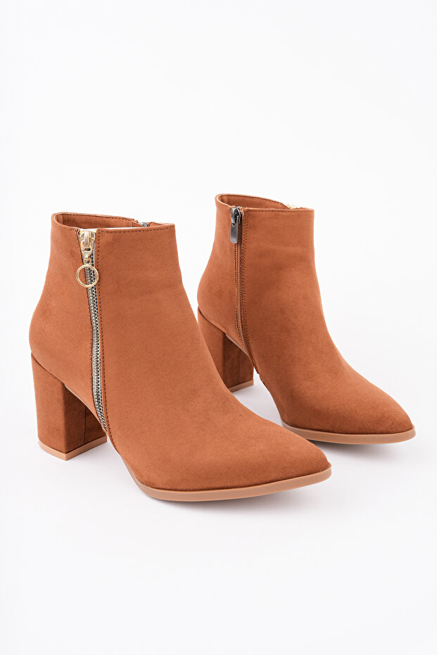 Peters Zipper Detail Thick Heel Boots
