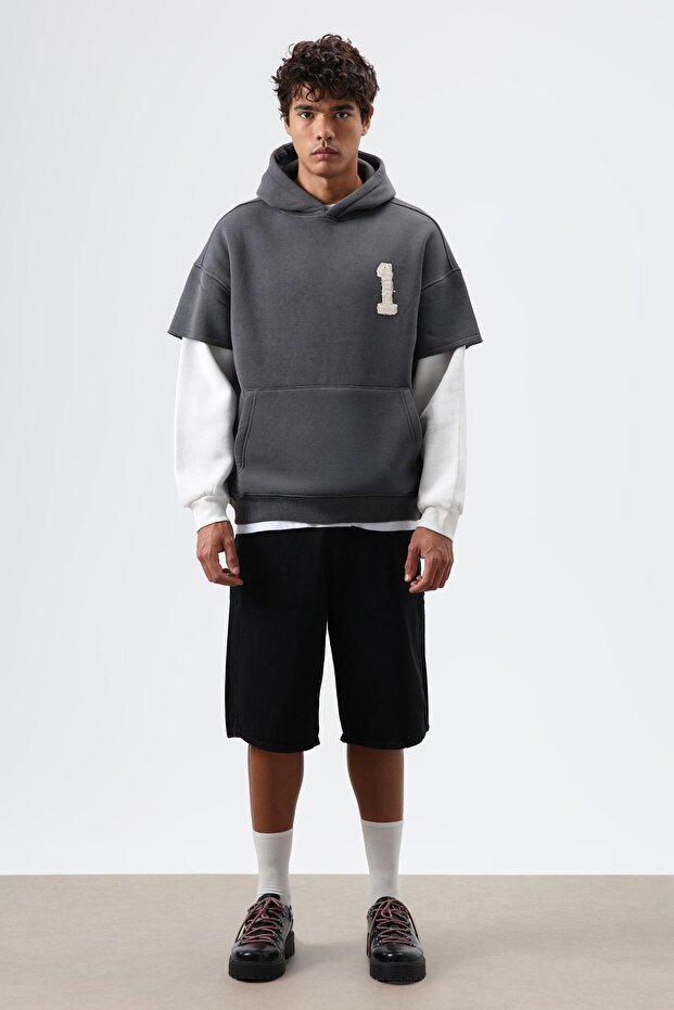 Oversized Sleeve Detailed Hooded Sweatshirt Smoked