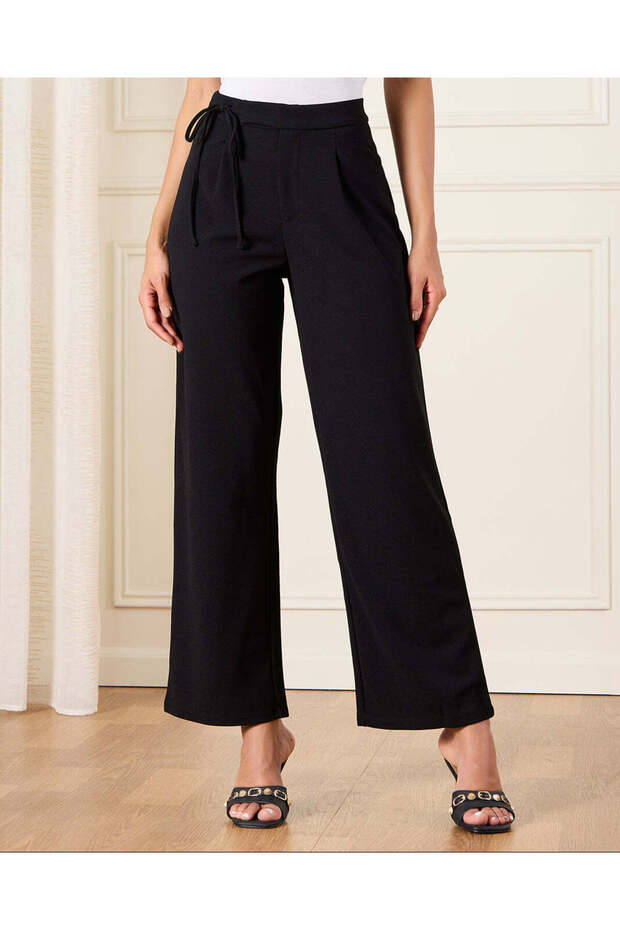 Women Black Belted Wide Leg Trousers