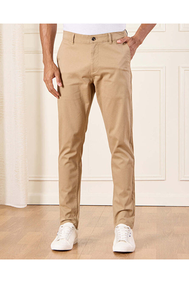 Men Beige Slim Fit Chino Trousers