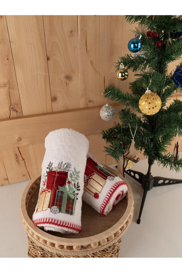 Cotton 2-Piece 45X70 cm Luxury & Modern Embroidered Gift Towel Set