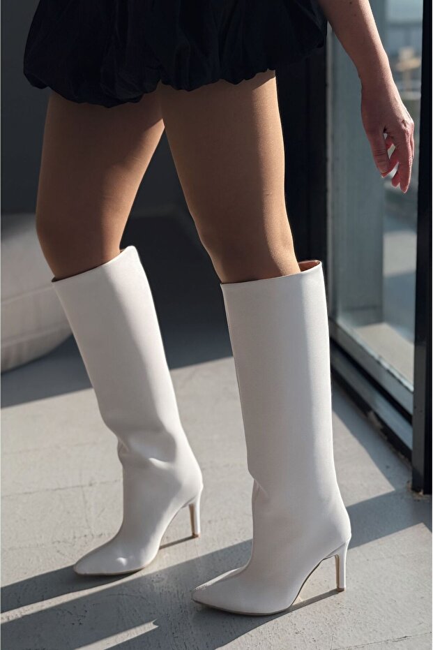 Oslanna White Matte Leather Casual Women's Boots