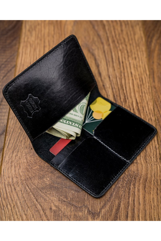 A solid Buffalo Wild® leather document case - 5