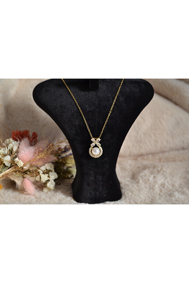 Steel Necklace with Stylish Design