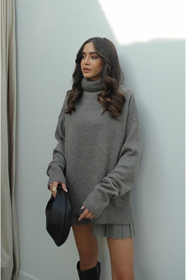Women's Turtleneck Skirted Knitwear Set