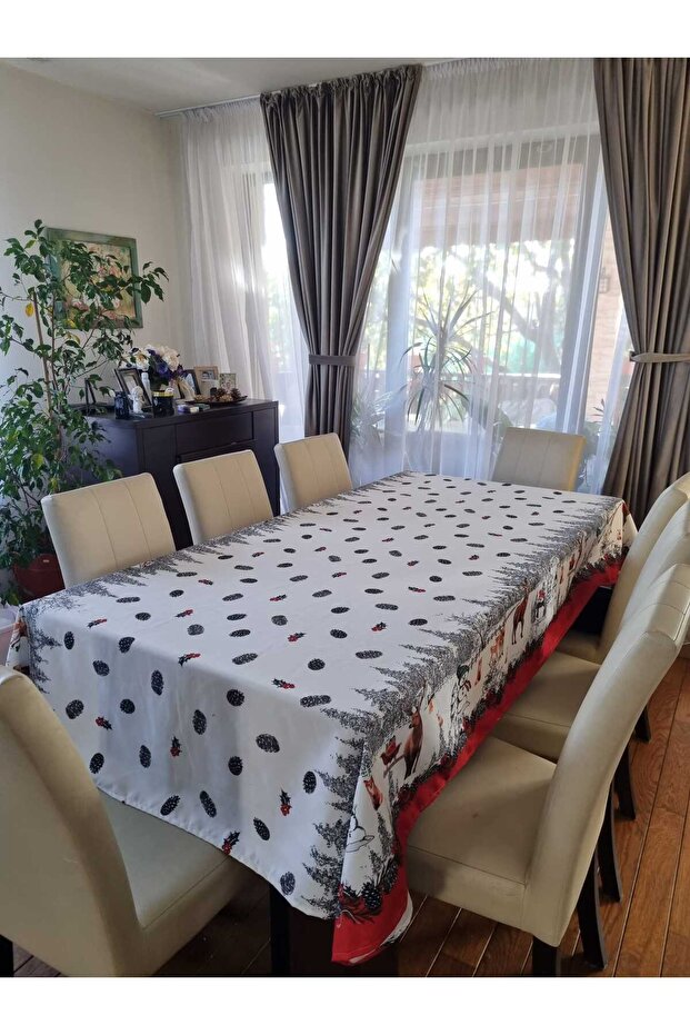 Christmas tablecloth - 1