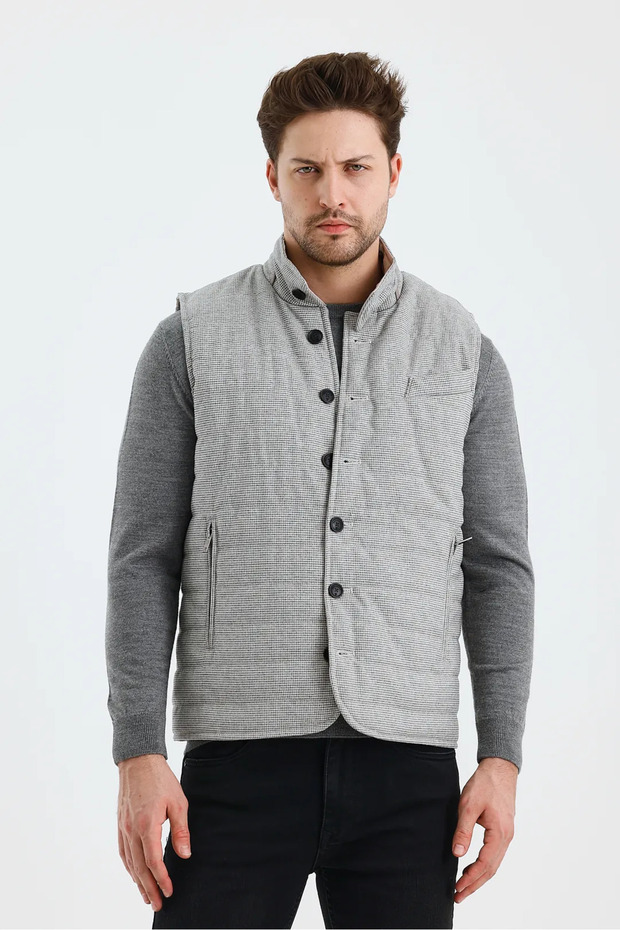 Men's Mock Neck Button Double Sided Vest