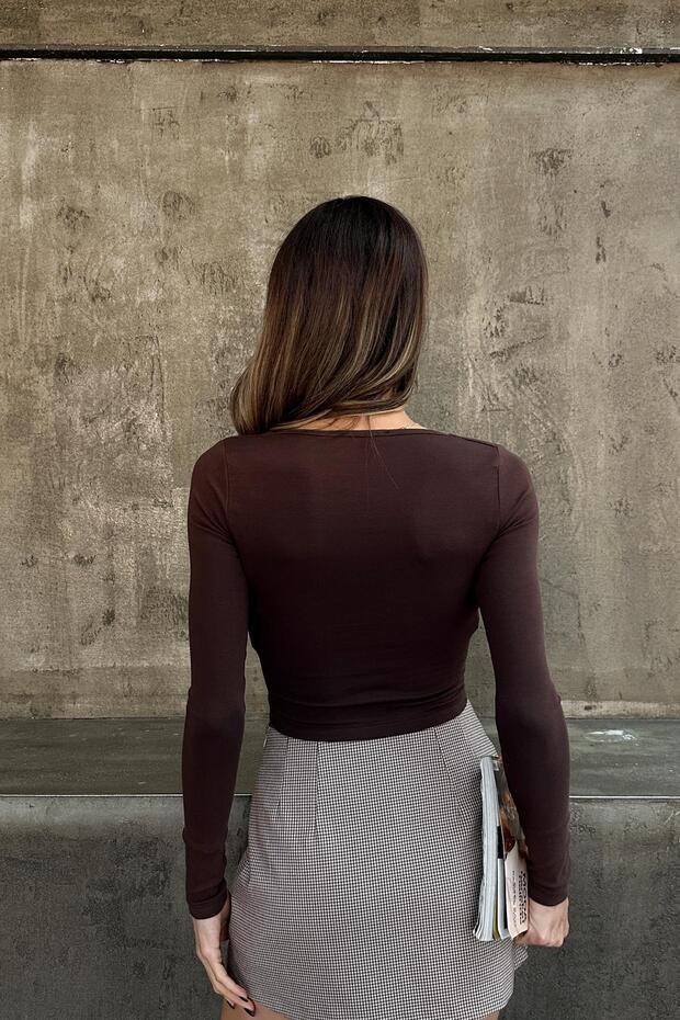 Kare Yaka Basic Tshirt Kahve - 4