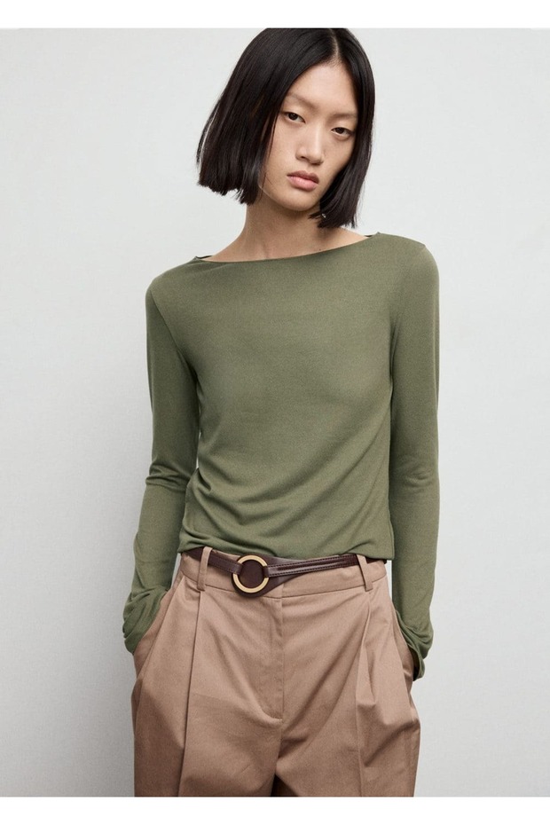 Kayık yaka tişört - 1