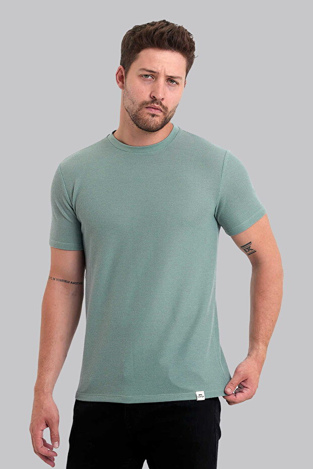 Men's Waffle Textured Short Sleeve Slimfit T-Shirt