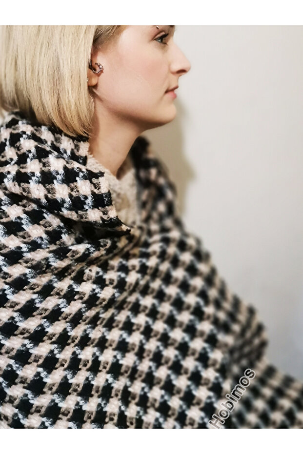 شال سميك ذو ملمس ناعم منقوش - 1