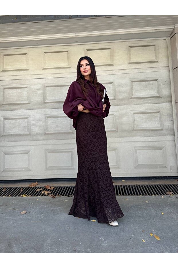 Long Lined Lace Skirt