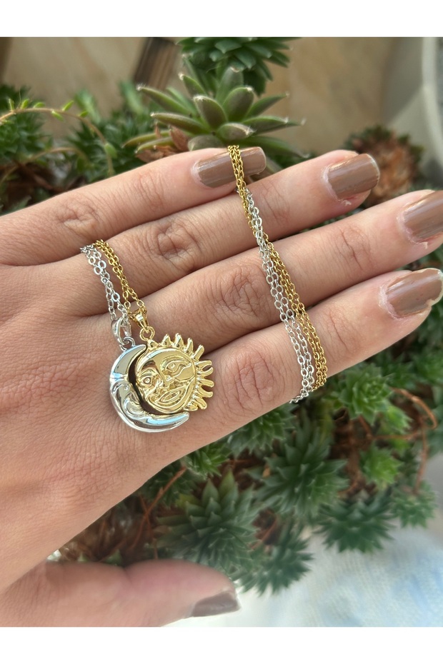 Pand.Ra Couple Necklace, Friendship, Friendship, Best Friends, Moon Sun, Magnet Necklace