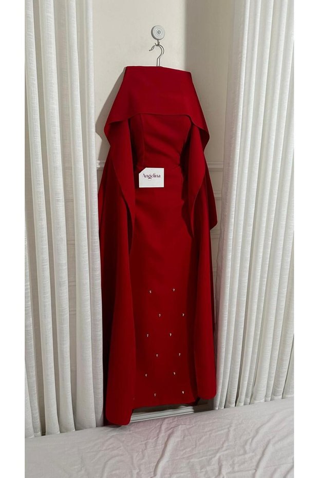 Retail dress