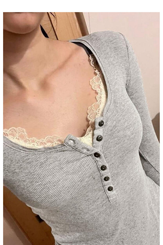 Beyaz Dantel Yakalı Düğmeli Basic Bluz - 2