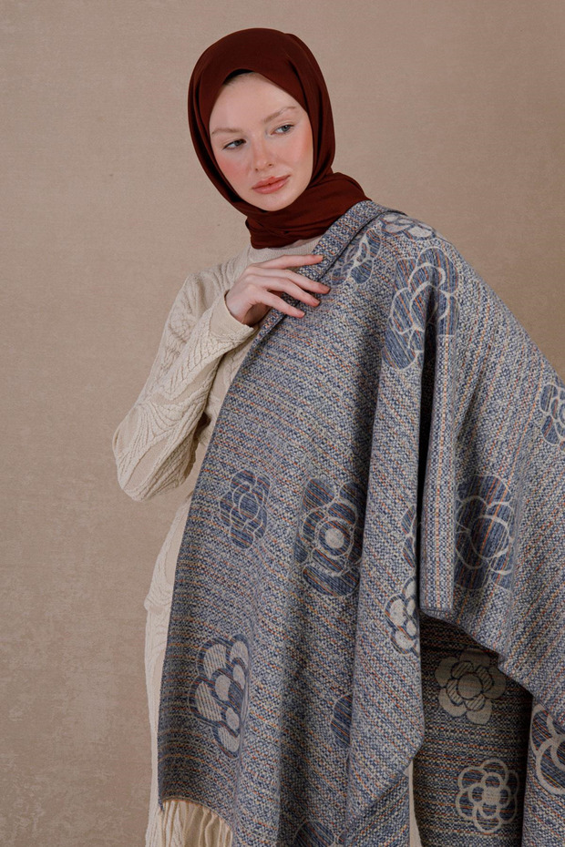 وشاح شتوي من الصوف بنقشة الورد - أزرق - 3