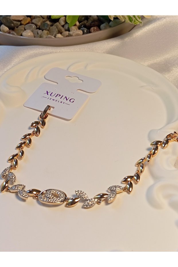 Rose Color Zircon Stone Flower Detailed Vip Bracelet